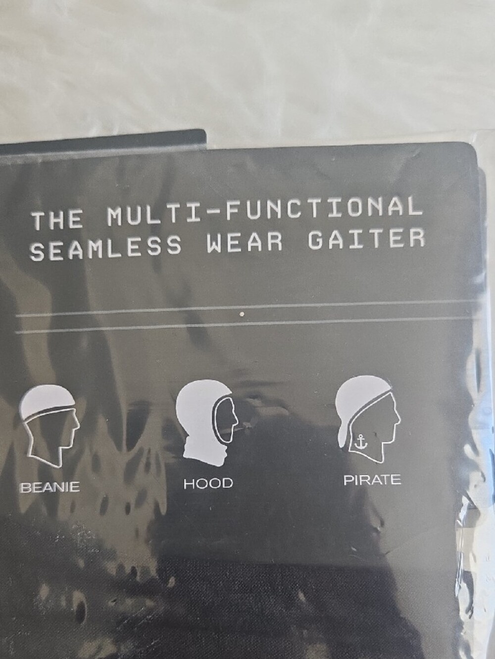 Hurley Black Seamless Multi-Use Gaiter with White Logo - Picture 2 of 3